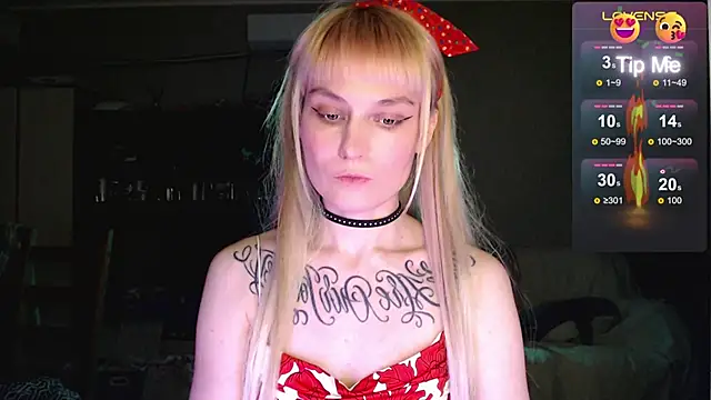 mischellemeow13 online show from 26, 11, 2025