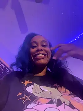 loveluna8 online show from 13, 10, 2025