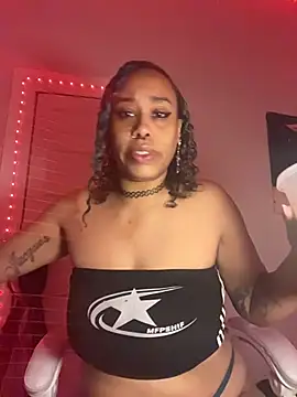 loveluna8 online show from 6, 11, 2025