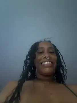 Snapshot of loveluna8 chatting on 7, 7, 2026 loveluna8 online show from 7, 7, 2026