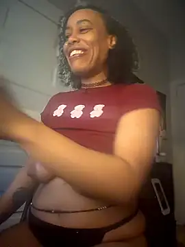 Snapshot of loveluna8 chatting on 11, 2, 2026 loveluna8 online show from 11, 2, 2026