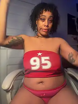 loveluna8 online show from 4, 5, 2026