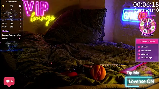 coupleofficial online show from 25, 2, 2025