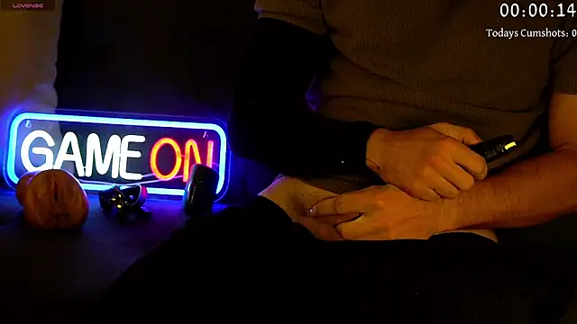 coupleofficial online show from 12, 9, 2025