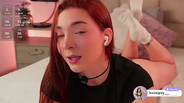 lexiee grey  online show from 27, 11, 2025