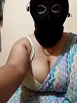 Snapshot of MONA_DARLING31 chatting on 22, 1, 2025 MONA DARLING31 online show from 22, 1, 2025