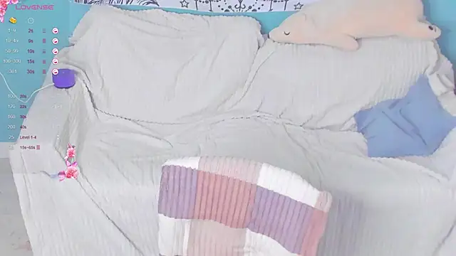 LilyBelll online show from 5, 1, 2025