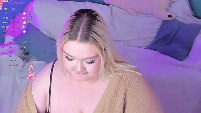 LilyBelll online show from 19, 2, 2025