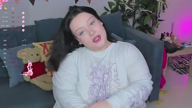 LilyBelll online show from 26, 9, 2025