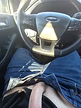 Titanhoott online show from 1, 2, 2025