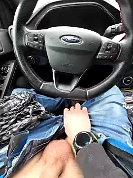 Titanhoott online show from 20, 1, 2025