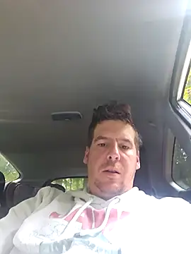 Titanhoott online show from 17, 10, 2025