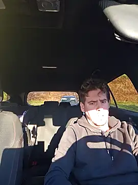 Titanhoott online show from 28, 12, 2024