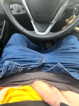 Titanhoott online show from 13, 11, 2025