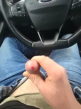 Titanhoott online show from 9, 12, 2024