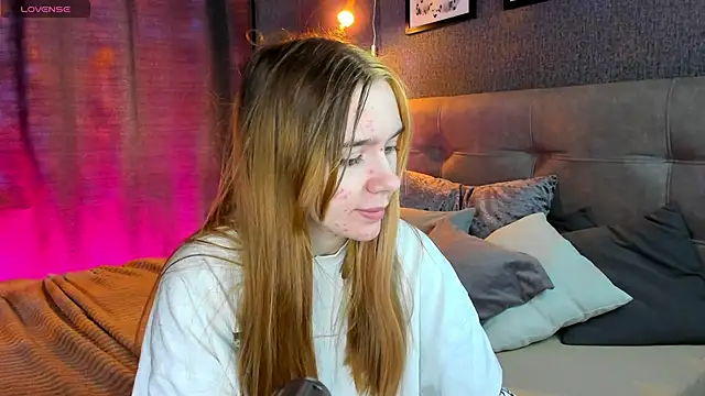 Snapshot of Lesi_Moonie01 chatting on 30, 9, 2025 Lesi Moonie01 online show from 30, 9, 2025