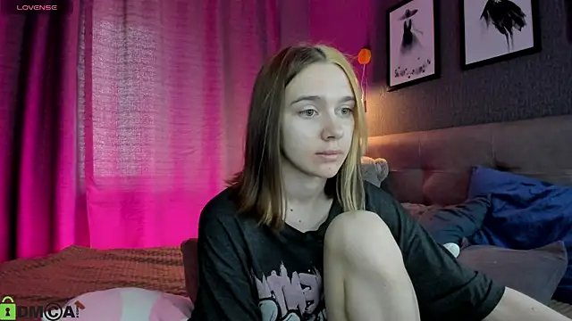 Lesi Moonie01 online show from 21, 7, 2026