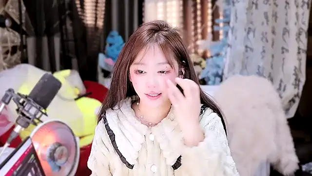 Missy Nana21 online show from 12, 2, 2025