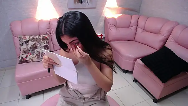 Alaya cute online show from 6, 10, 2025