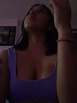 EmmaRossem online show from 6, 3, 2025