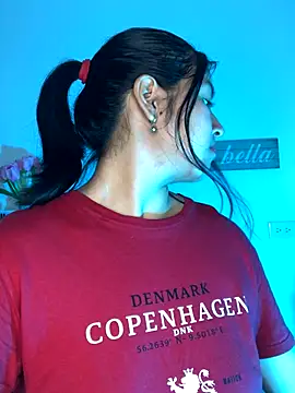 EmmaRossem online show from 3, 10, 2025