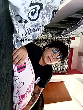 Snapshot of SHARLOTTE_MORGAN chatting on 23, 11, 2025 SHARLOTTE MORGAN online show from 23, 11, 2025