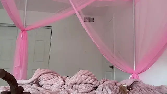 shandiloveslemonss online show from 2, 12, 2025