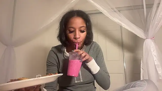 shandiloveslemonss online show from 16, 12, 2025