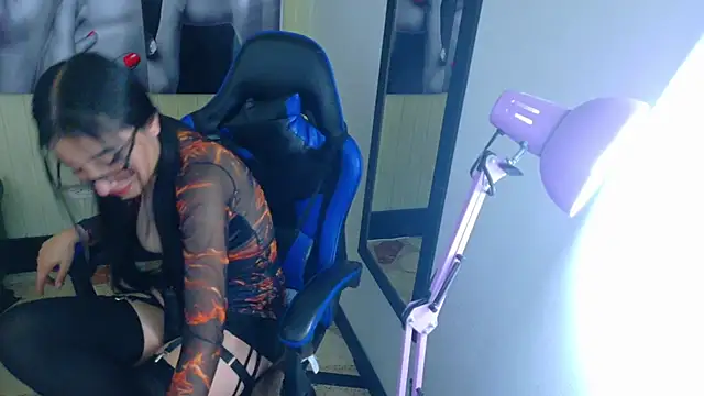  Emmaa Harper online show from 13, 11, 2025