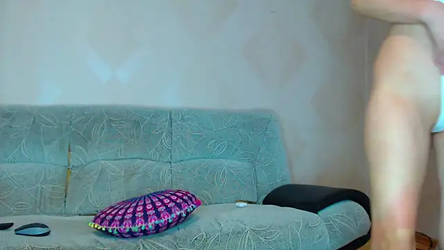 LeggyLover90 online show from 12, 2, 2026