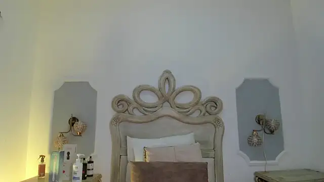  chloe adams online show from 15, 1, 2026