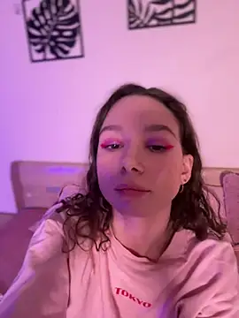 katycrown online show from 13, 3, 2025