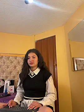 lilimini032 online show from 26, 11, 2025