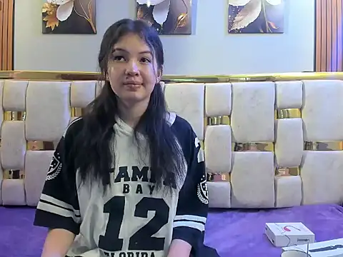 lilimini032 online show from 11, 5, 2026