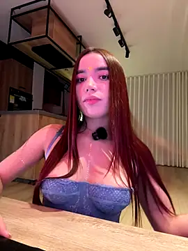 carolynnetrujillo online show from 17, 10, 2025