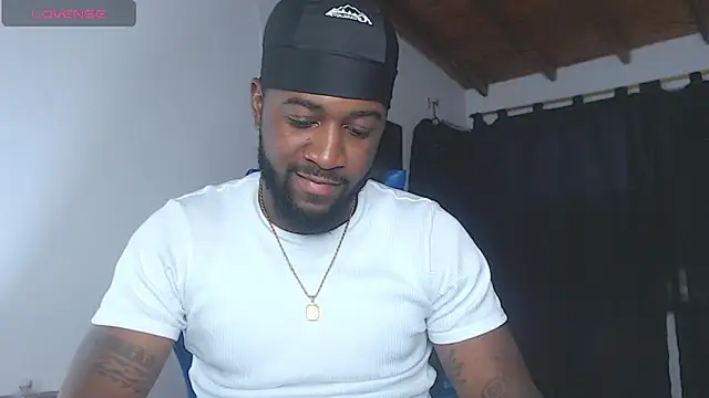 Snapshot of Drake_Nassir4 chatting on 12, 6, 2026 Drake Nassir4 online show from 12, 6, 2026