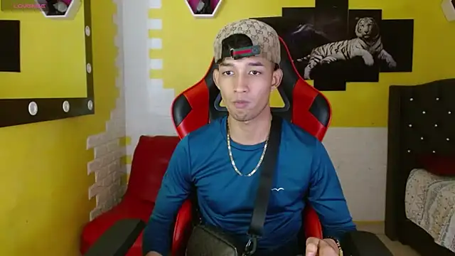 jose sexycumm online show from 12, 11, 2025