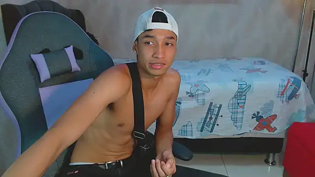 jose sexycumm online show from 20, 2, 2025