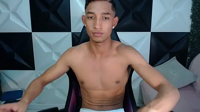 jose sexycumm online show from 22, 2, 2025