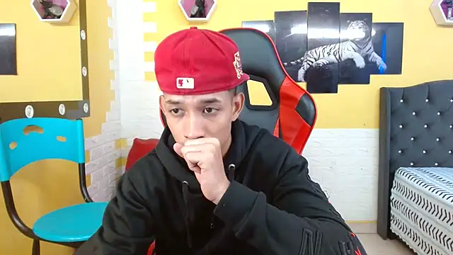 jose sexycumm online show from 28, 10, 2025