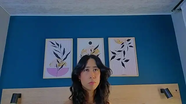 GabyPetit online show from 2, 10, 2025