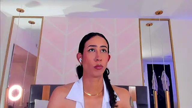 GabyPetit online show from 28, 11, 2025