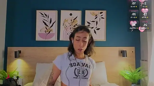 GabyPetit online show from 15, 10, 2025