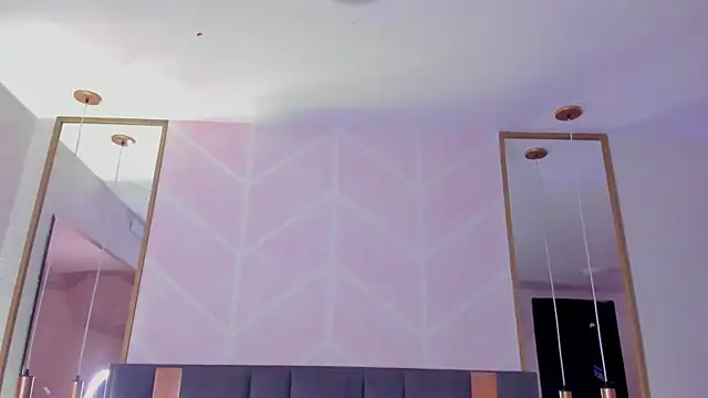 GabyPetit online show from 7, 2, 2026