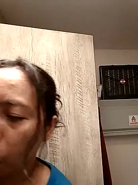 doggiepossession online show from 3, 3, 2025