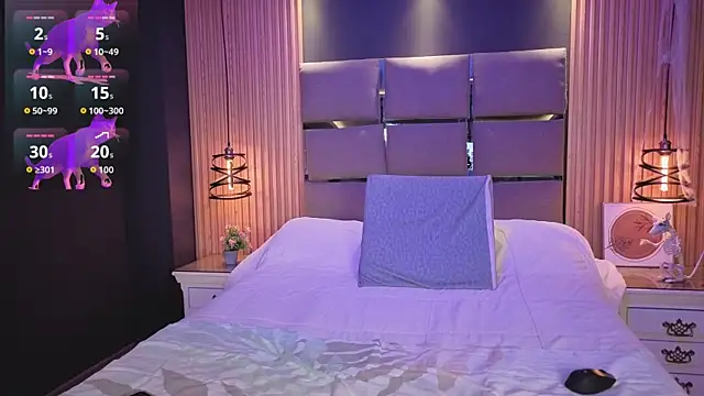 Lucy Smith2 online show from 12, 11, 2025