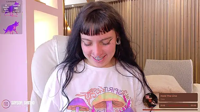 Lucy Smith2 online show from 22, 12, 2025