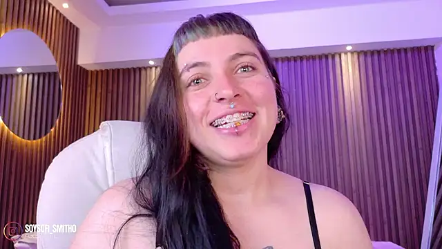 Lucy Smith2 online show from 13, 3, 2026