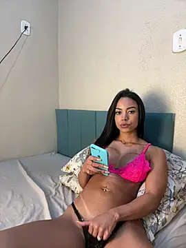 Snapshot of Elamesmamorena chatting on 3, 7, 2026 Elamesmamorena online show from 3, 7, 2026