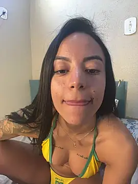 Snapshot of Elamesmamorena chatting on 17, 6, 2026 Elamesmamorena online show from 17, 6, 2026